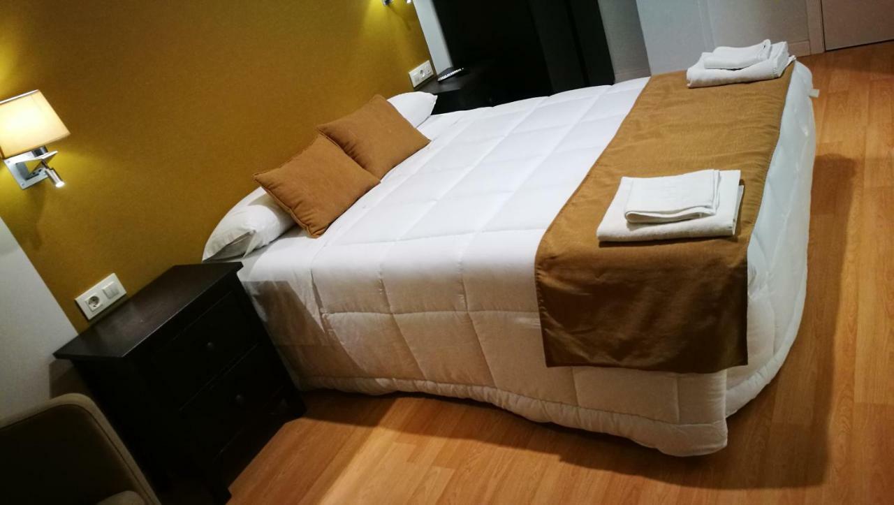 Hotel Moya Navalmoral De La Mata Zewnętrze zdjęcie