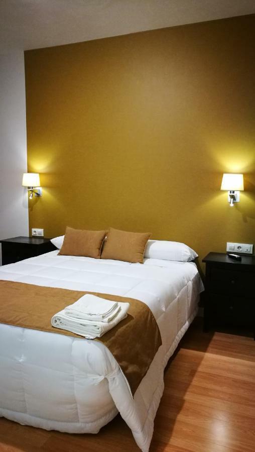 Hotel Moya Navalmoral De La Mata Zewnętrze zdjęcie