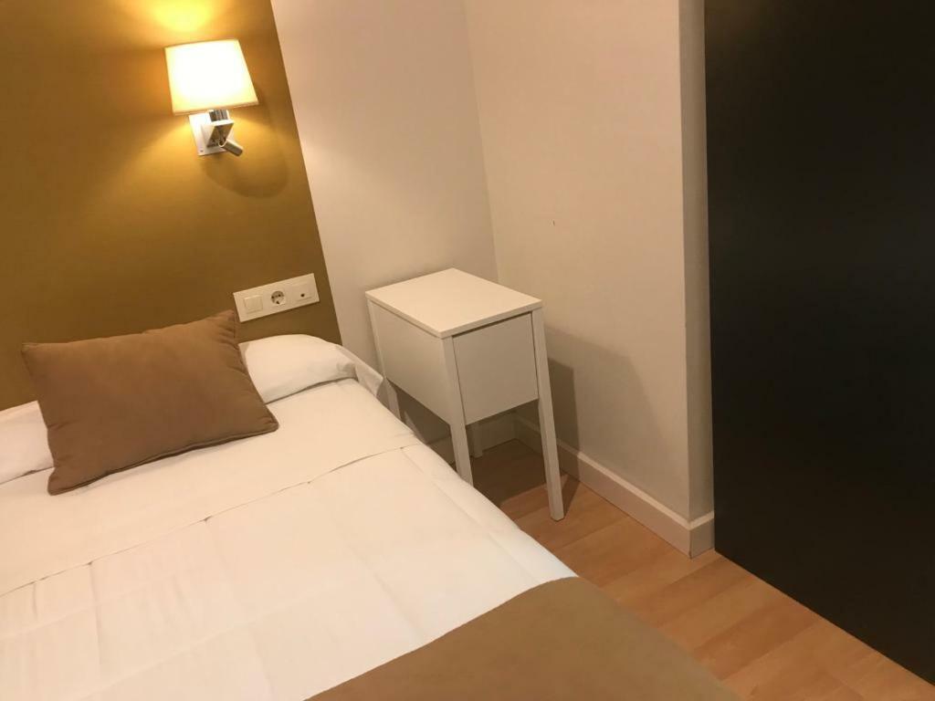Hotel Moya Navalmoral De La Mata Zewnętrze zdjęcie