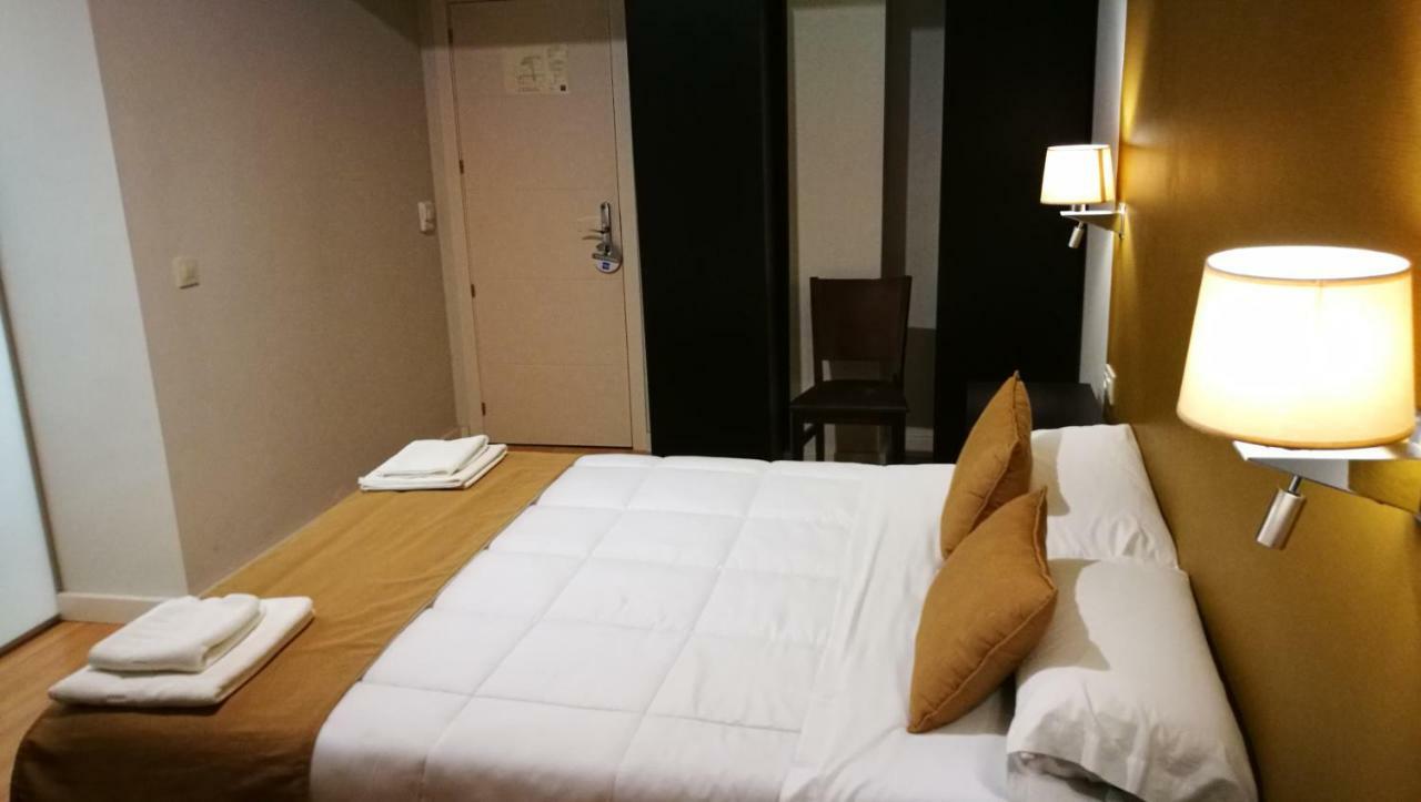 Hotel Moya Navalmoral De La Mata Zewnętrze zdjęcie
