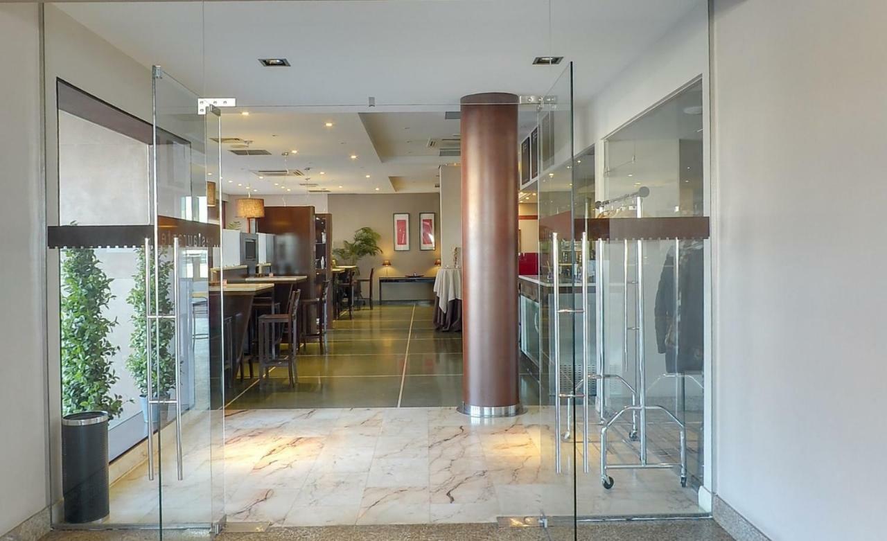 Hotel Moya Navalmoral De La Mata Zewnętrze zdjęcie