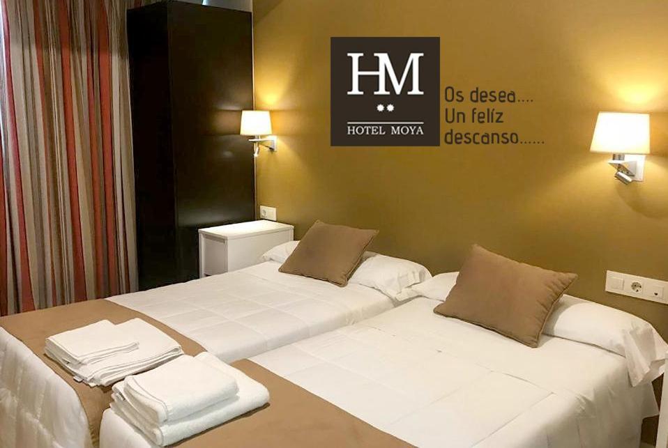 Hotel Moya Navalmoral De La Mata Zewnętrze zdjęcie