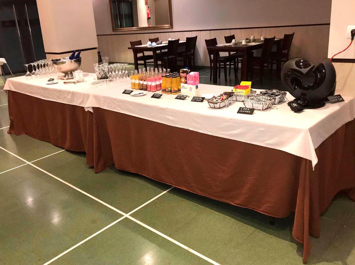 Hotel Moya Navalmoral De La Mata Zewnętrze zdjęcie